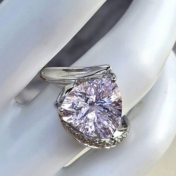 925 Sterling Silver Ring with Natural Pink Amethyst Gem & CZ - Picture 2 of 12